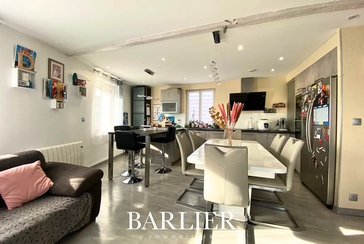 Achat Duplex 4 pièces avec garage à Ittenheim - Lumineux et bien situé 