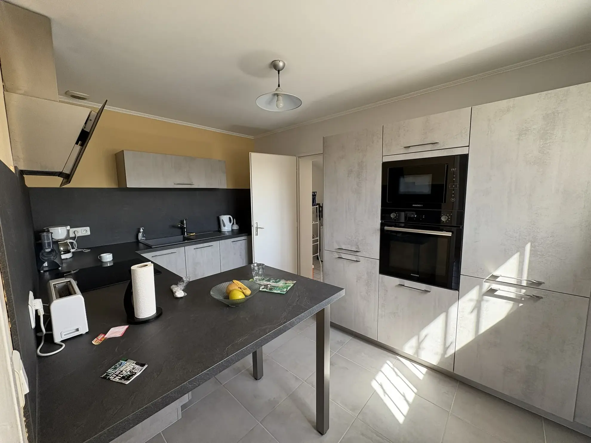 Belle maison 4 chambres à Boe – Plain-pied, jardin et économies d’énergie 
