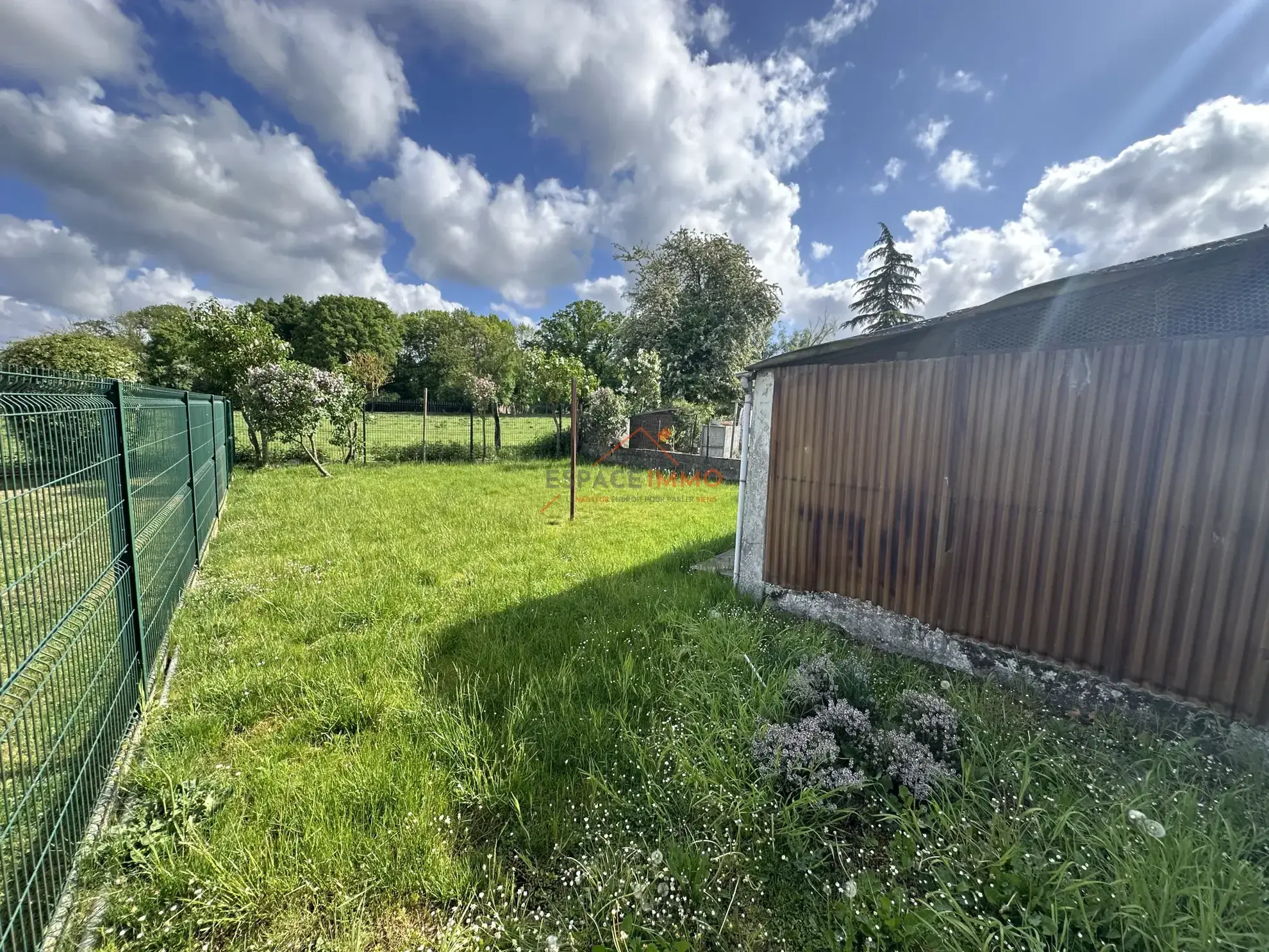 Maison à vendre à Bellaing avec jardin, dépendance et 3 chambres 