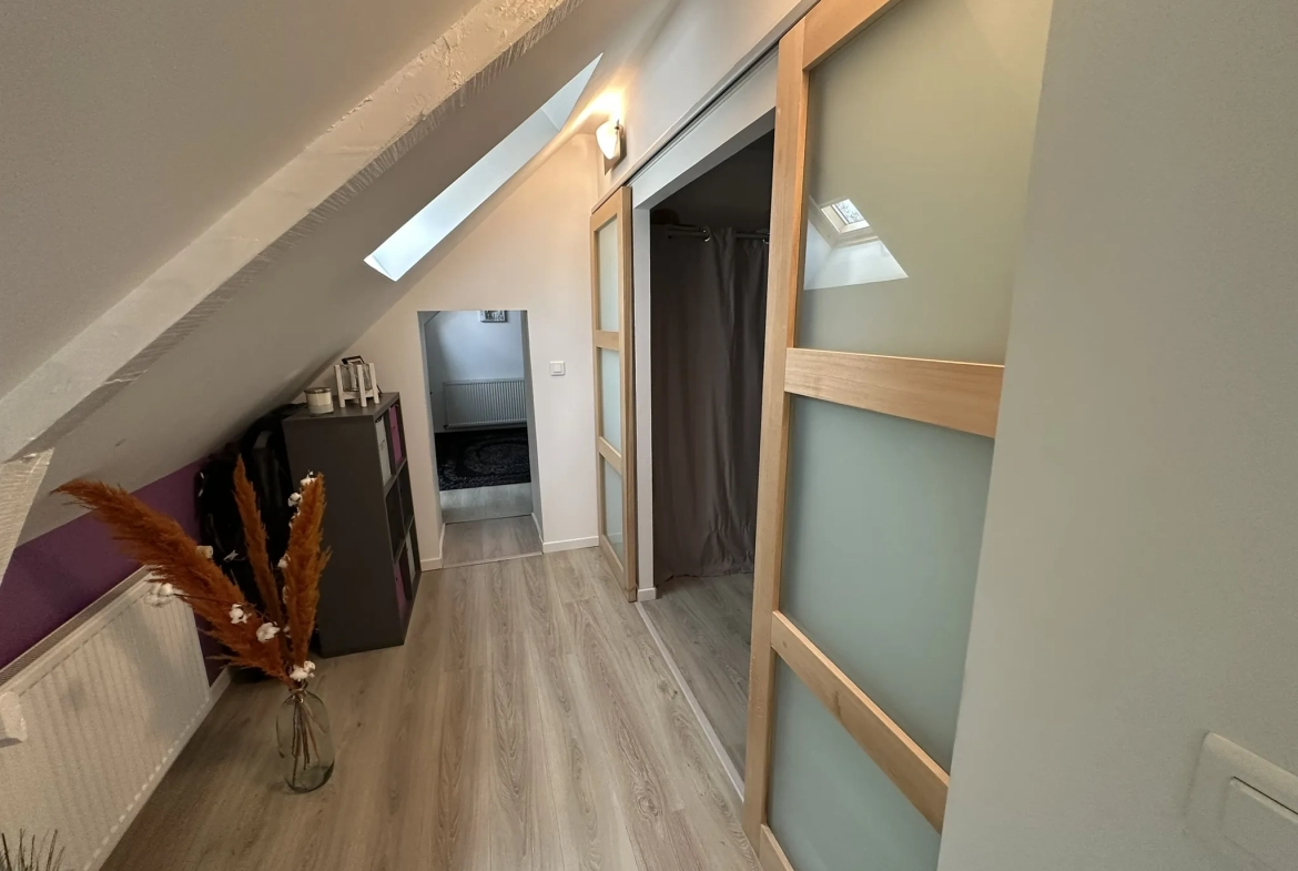 Charmante longère en pierre à Camors, proche de la forêt, 90 m² habitables avec potentiel d'extension 