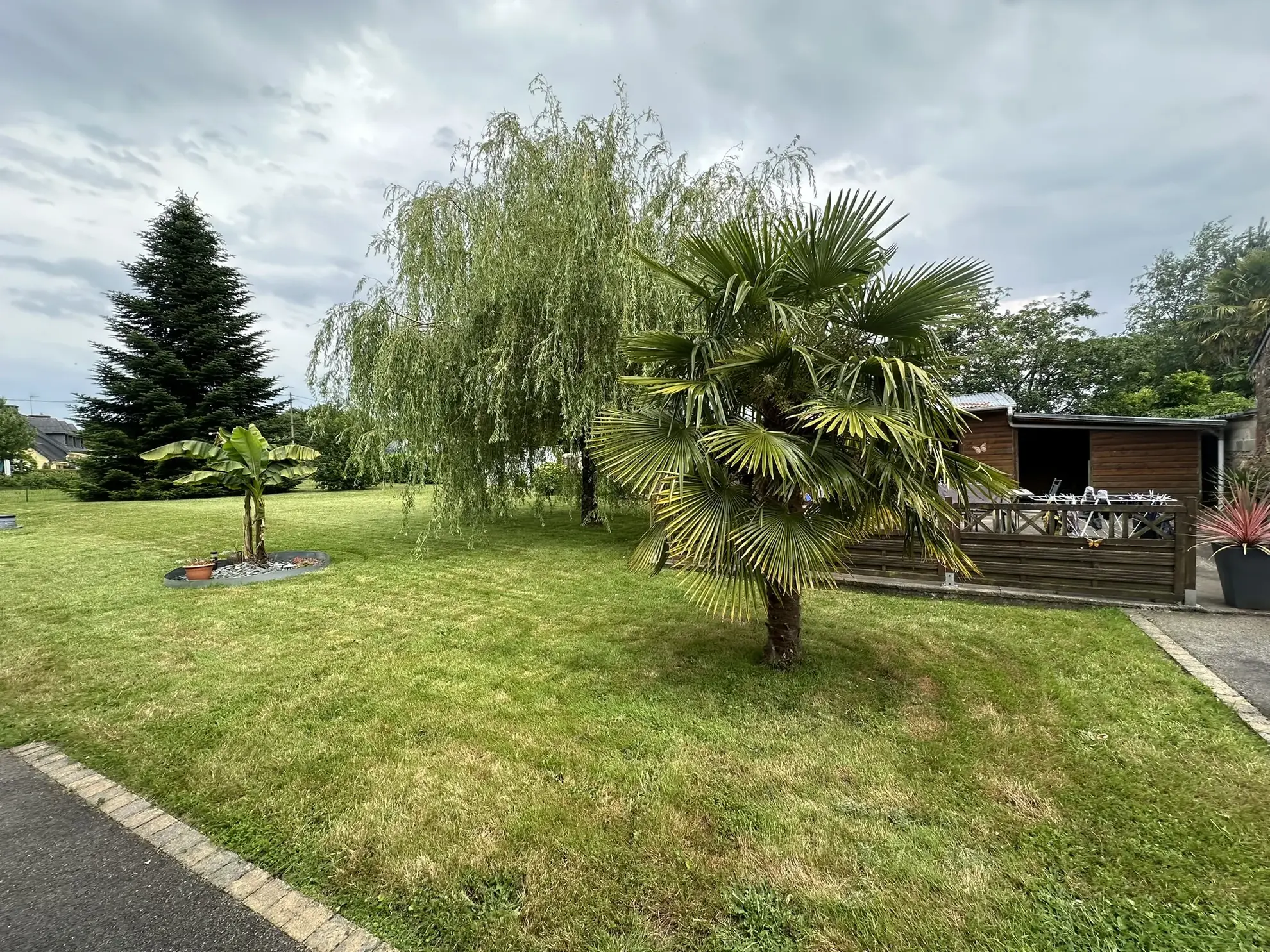 Charmante longère en pierre à Camors, proche de la forêt, 90 m² habitables avec potentiel d'extension 