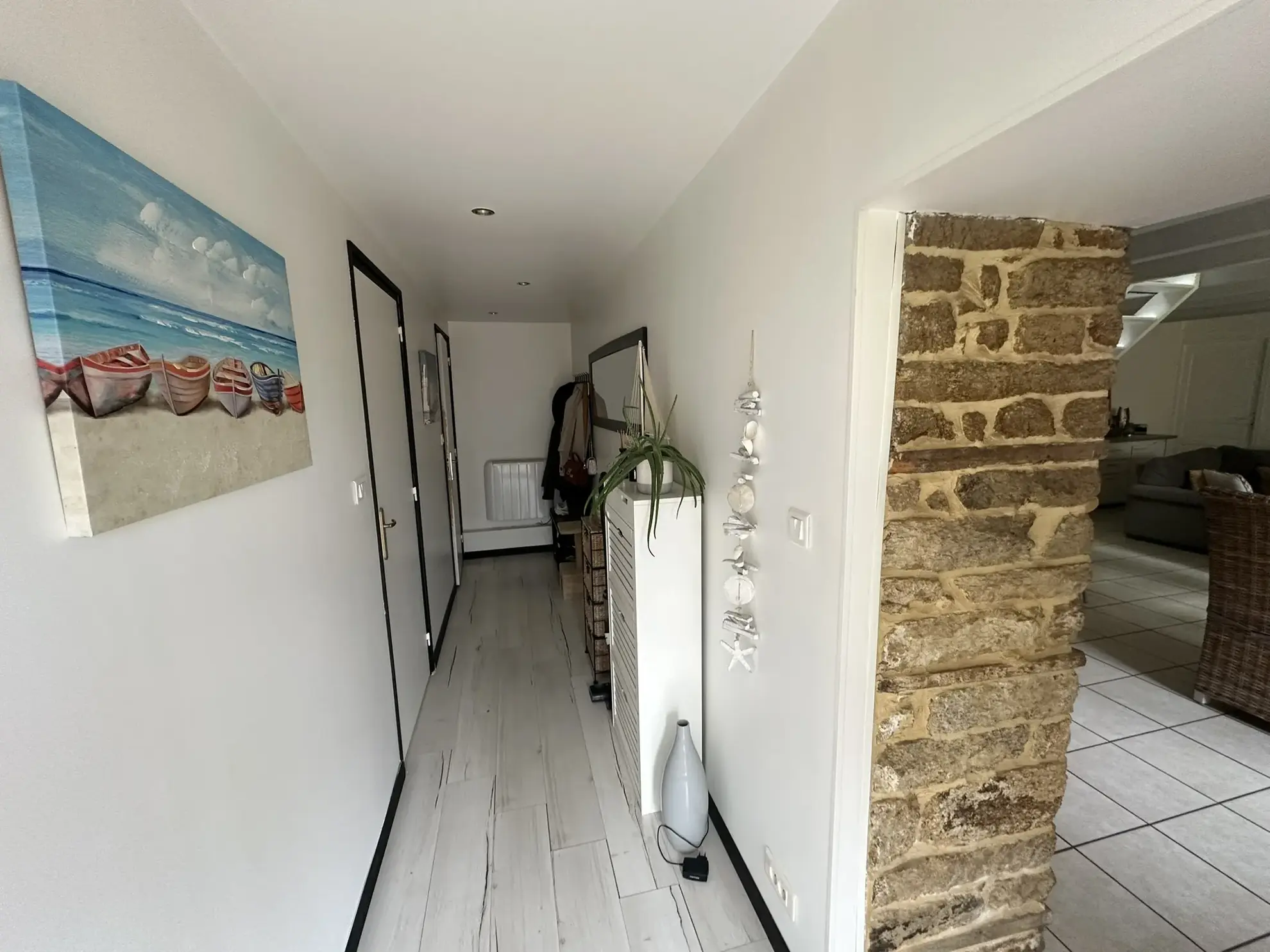 Charmante longère en pierre à Camors, proche de la forêt, 90 m² habitables avec potentiel d'extension 