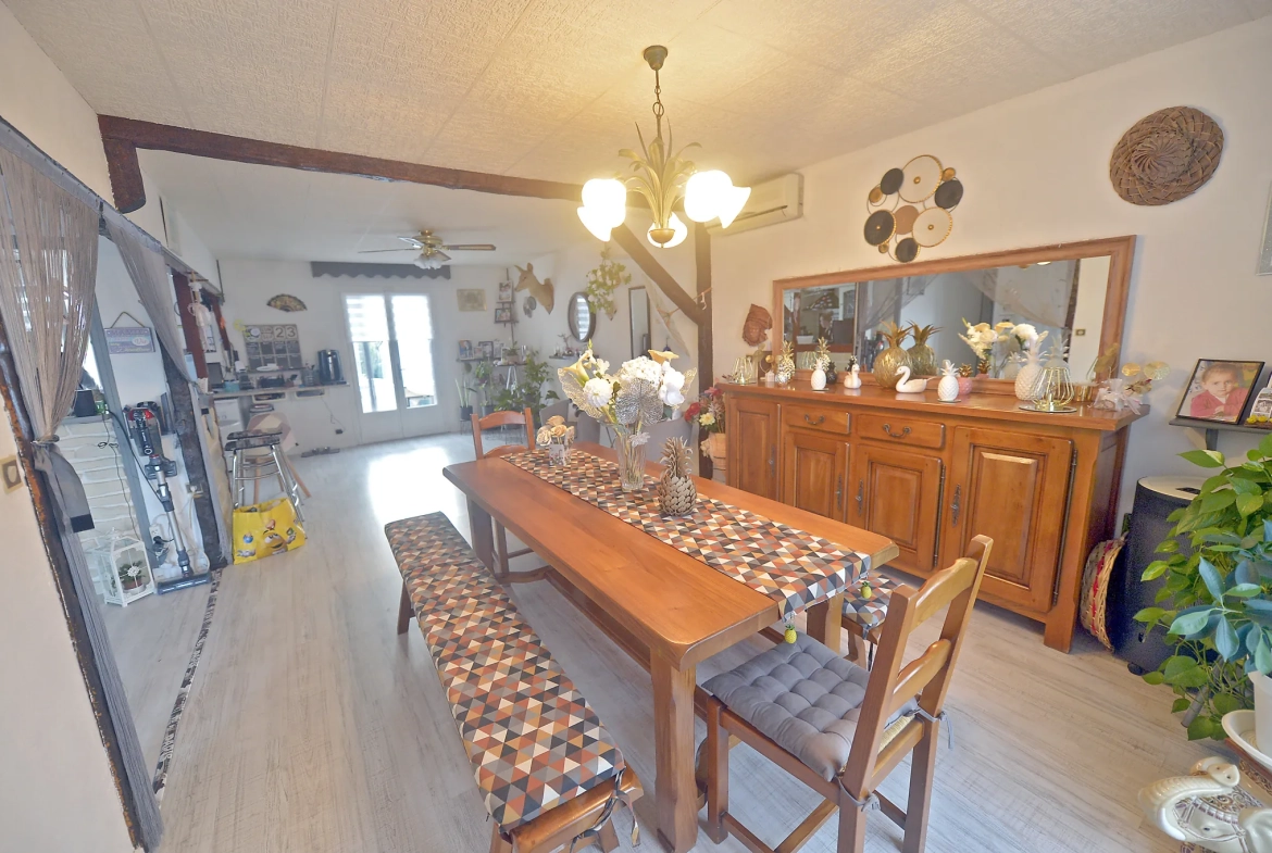 Maison en vente à Cozes avec piscine, jardin et grande terrasse - Idéal résidence principale 