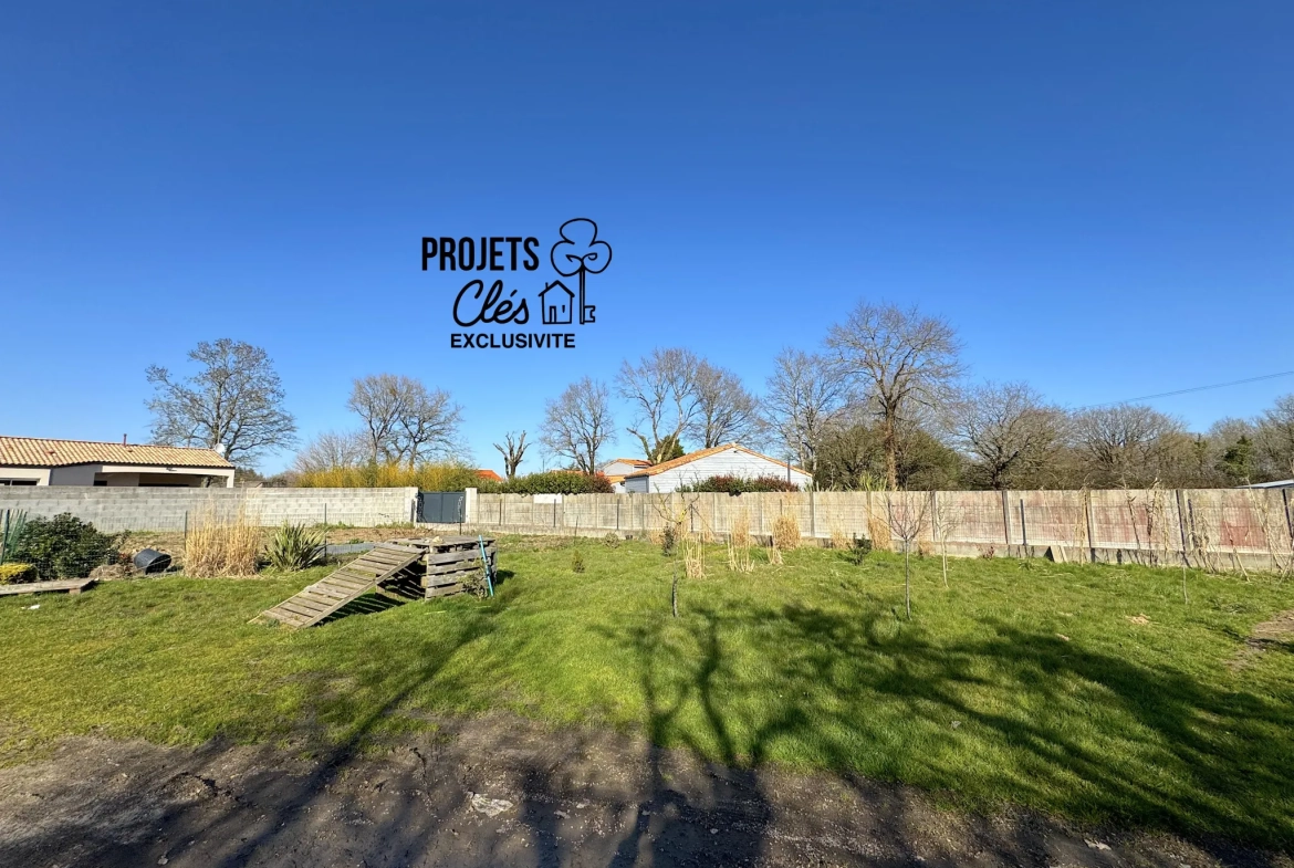 Terrain de 771 m² à Grosbreuil, Opportunité à Saisir – Non viabilisé et hors lotissement 