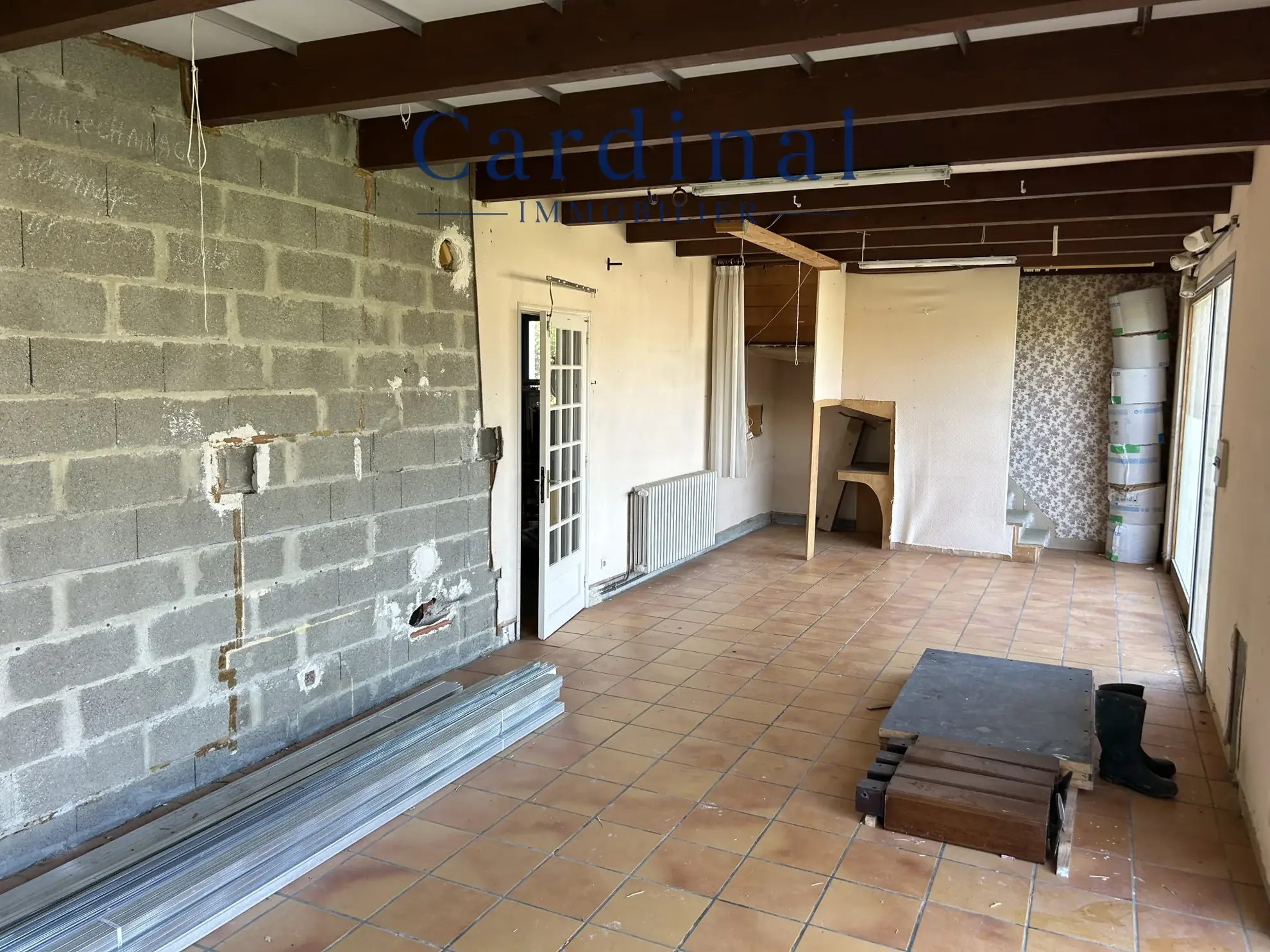 Maison à finir de rénover avec grand parc à Coursac – Potentiel exceptionnel 