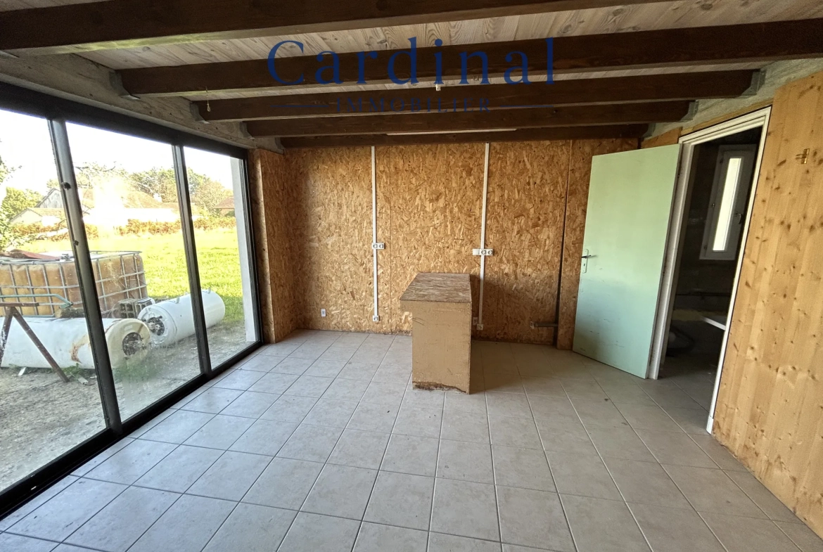 Maison à finir de rénover avec grand parc à Coursac – Potentiel exceptionnel 
