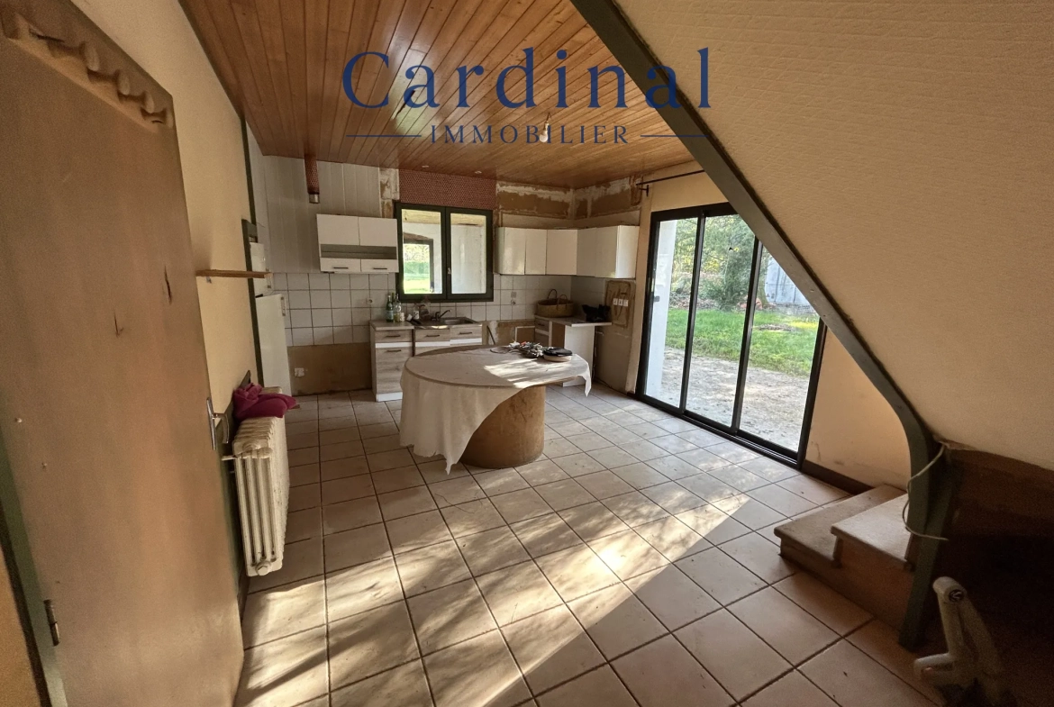 Maison à finir de rénover avec grand parc à Coursac – Potentiel exceptionnel 
