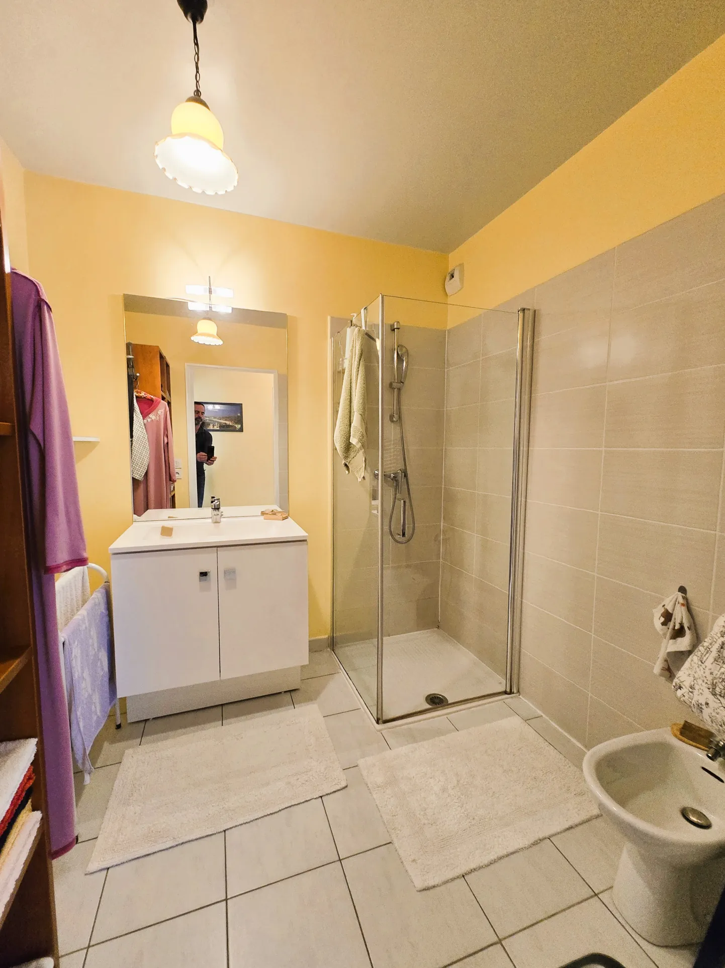 Appartement 3 pièces à Marseille proche gare Saint Charles avec terrasse et parking 