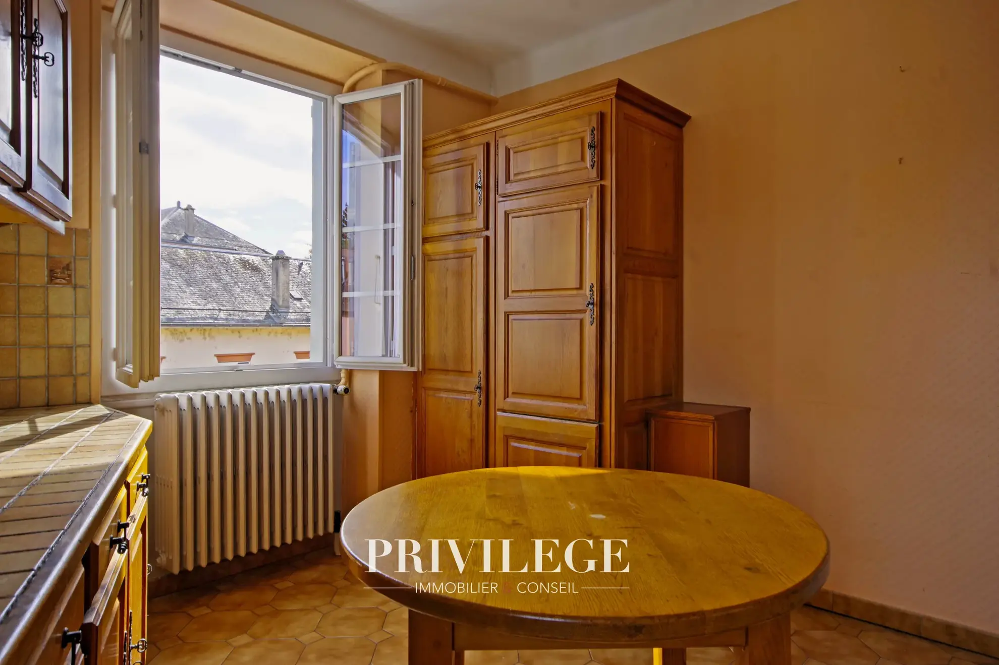 Appartement lumineux de 89 m² au centre-ville de Le Pont de Beauvoisin avec vue sur le Guiers 