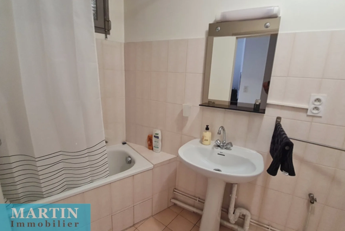 Appartement F2 avec Terrasse à Amélie-les-Bains - Investissement ou Résidence Secondaire 