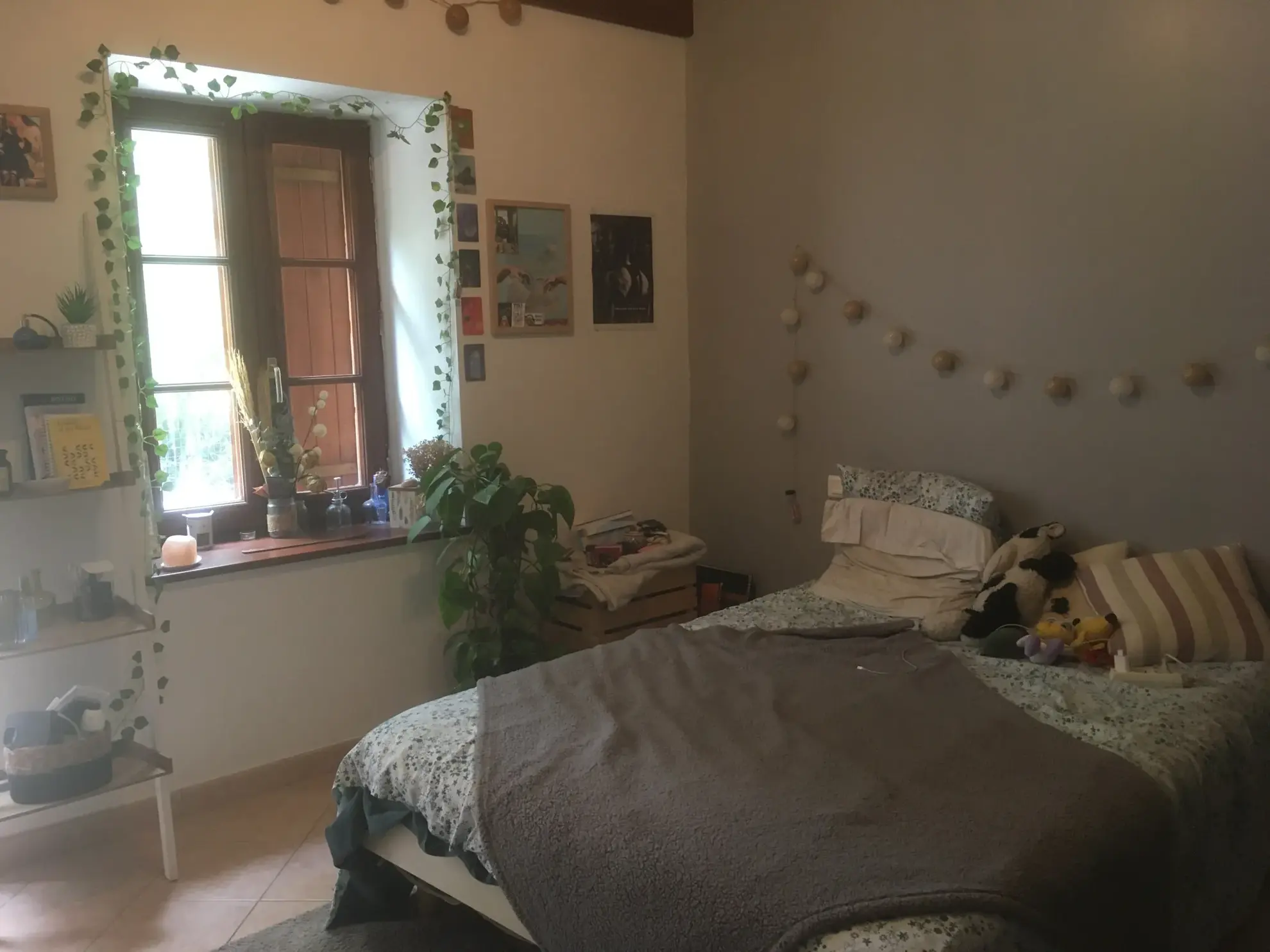 Maison de plain-pied avec accès rivière à La Ronde – Cadre paisible 