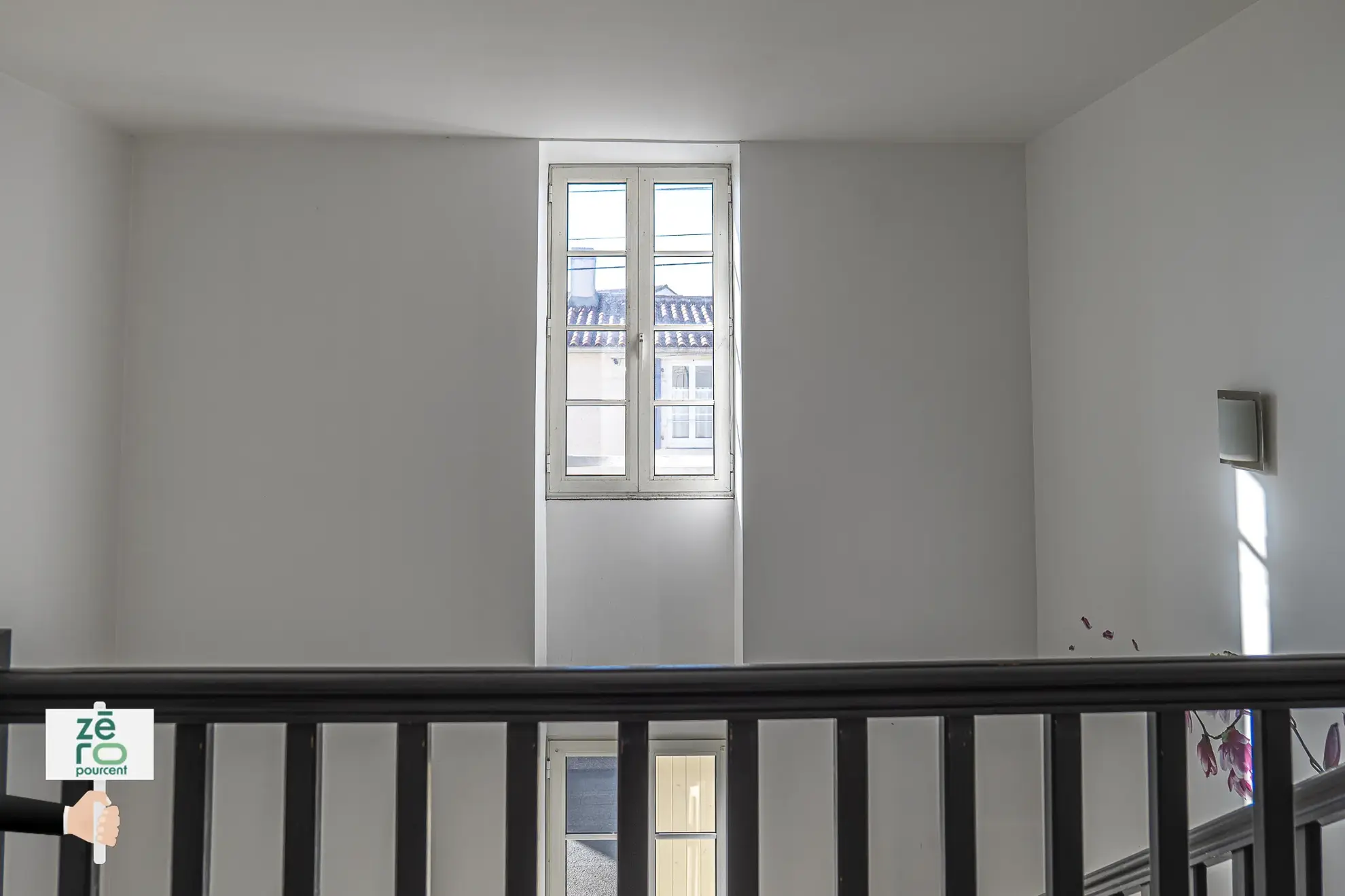Bel appartement à Luçon en vente, 2 chambres, parking sécurisé, cave, idéalement situé 