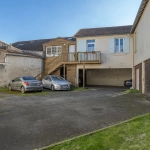 Bel appartement à Luçon en vente, 2 chambres, parking sécurisé, cave, idéalement situé