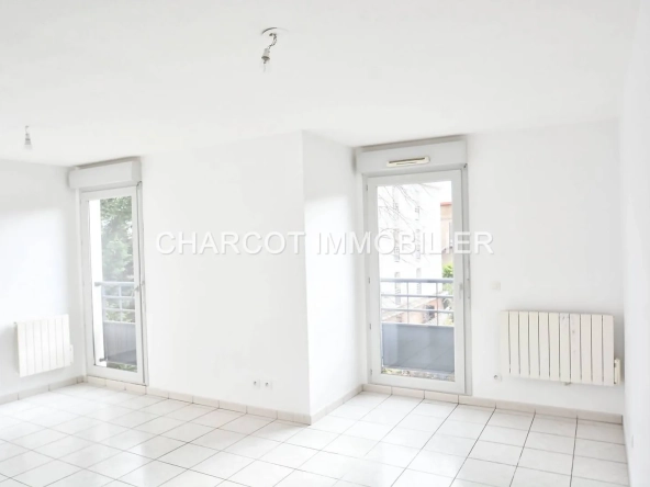 Appartement 2 pièces avec parking à Ste Foy-Lès-Lyon – Résidence récente