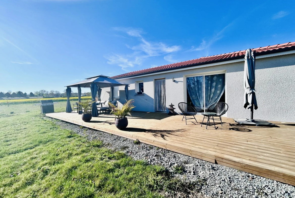 Maison neuve de plain-pied à Maringues avec terrasse et autonomie énergétique 