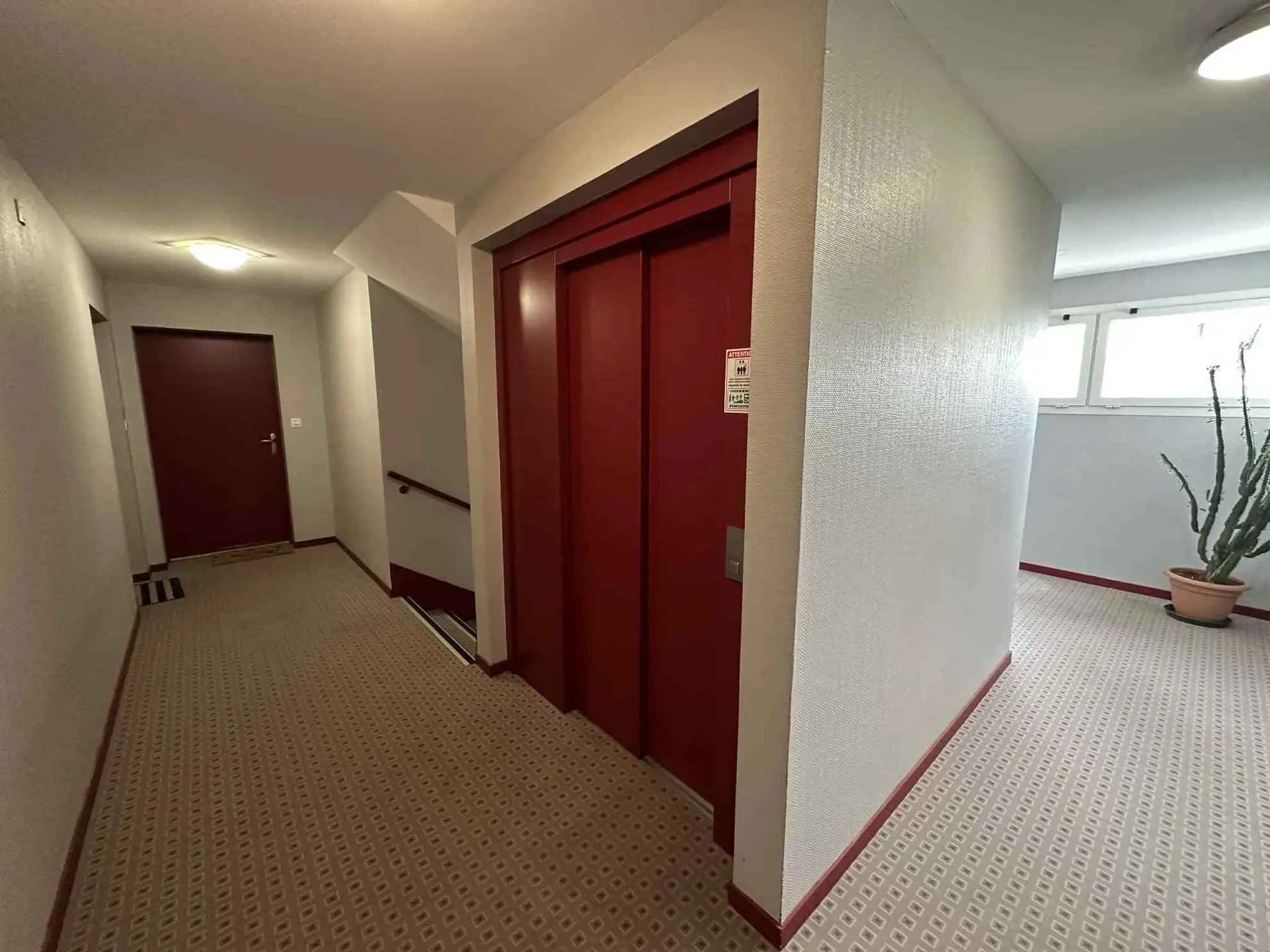 Appartement T2 en centre-ville de Baud avec garage et cave - Opportunité à saisir 