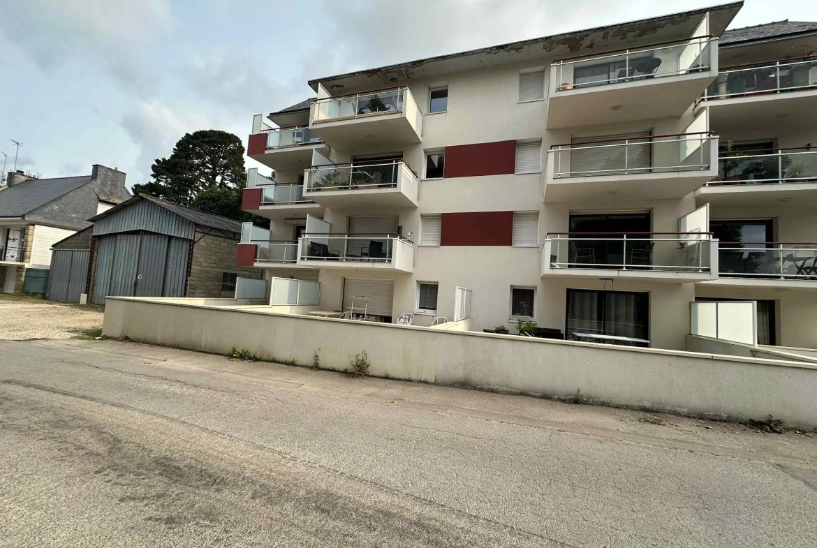 Appartement T2 en centre-ville de Baud avec garage et cave - Opportunité à saisir 