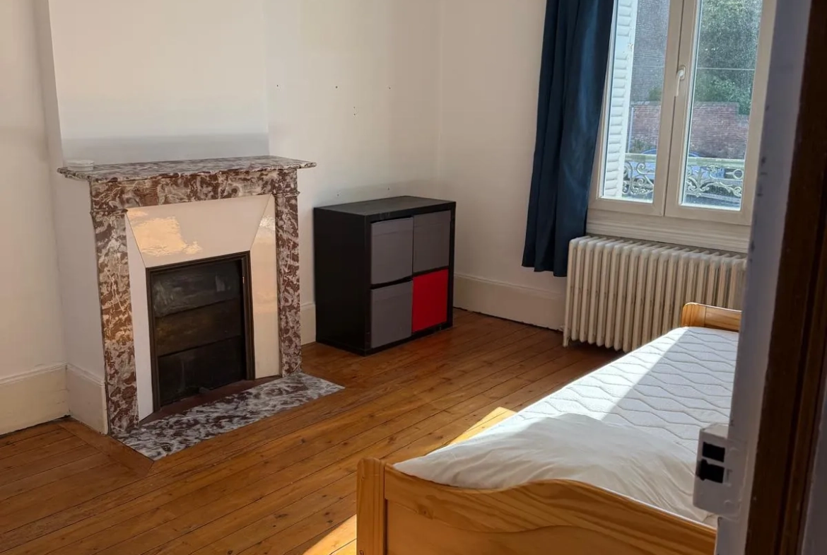 Maison bourgeoise de 122 m² avec jardin au centre-ville d'Eu 