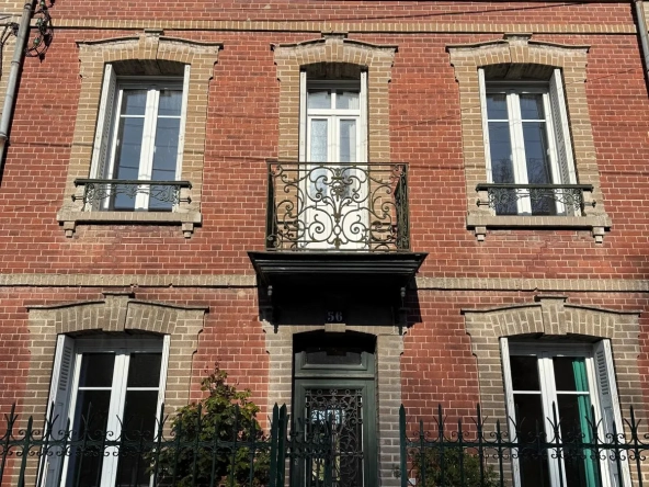 Maison bourgeoise de 122 m² avec jardin au centre-ville d'Eu
