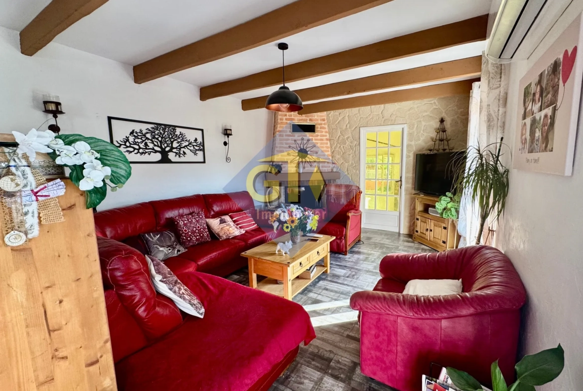 Villa avec piscine et grand jardin à Laudun l'Ardoise en vente 