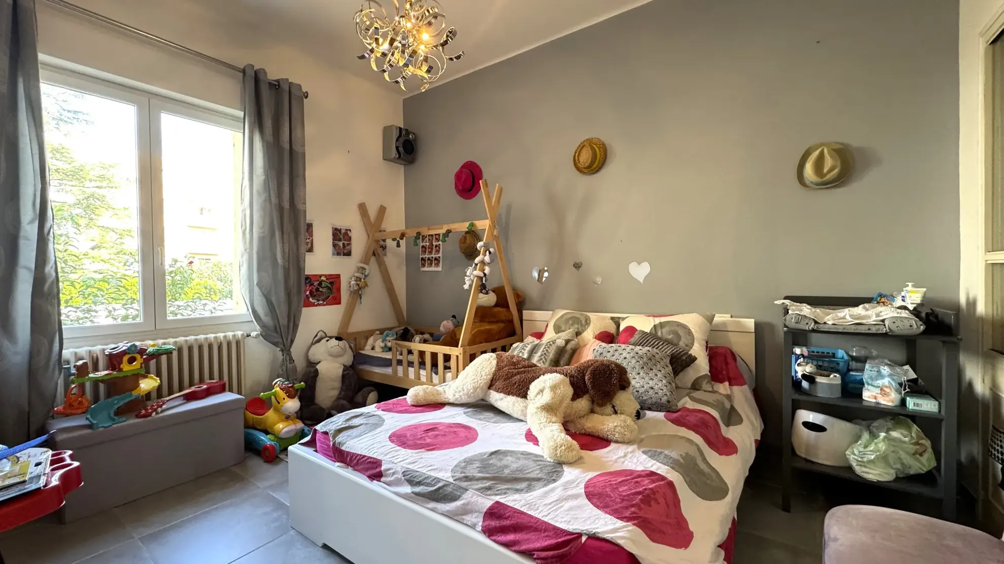 Appartement de 105 m² avec terrasse, garage à Nîmes - Quartier Marronniers 