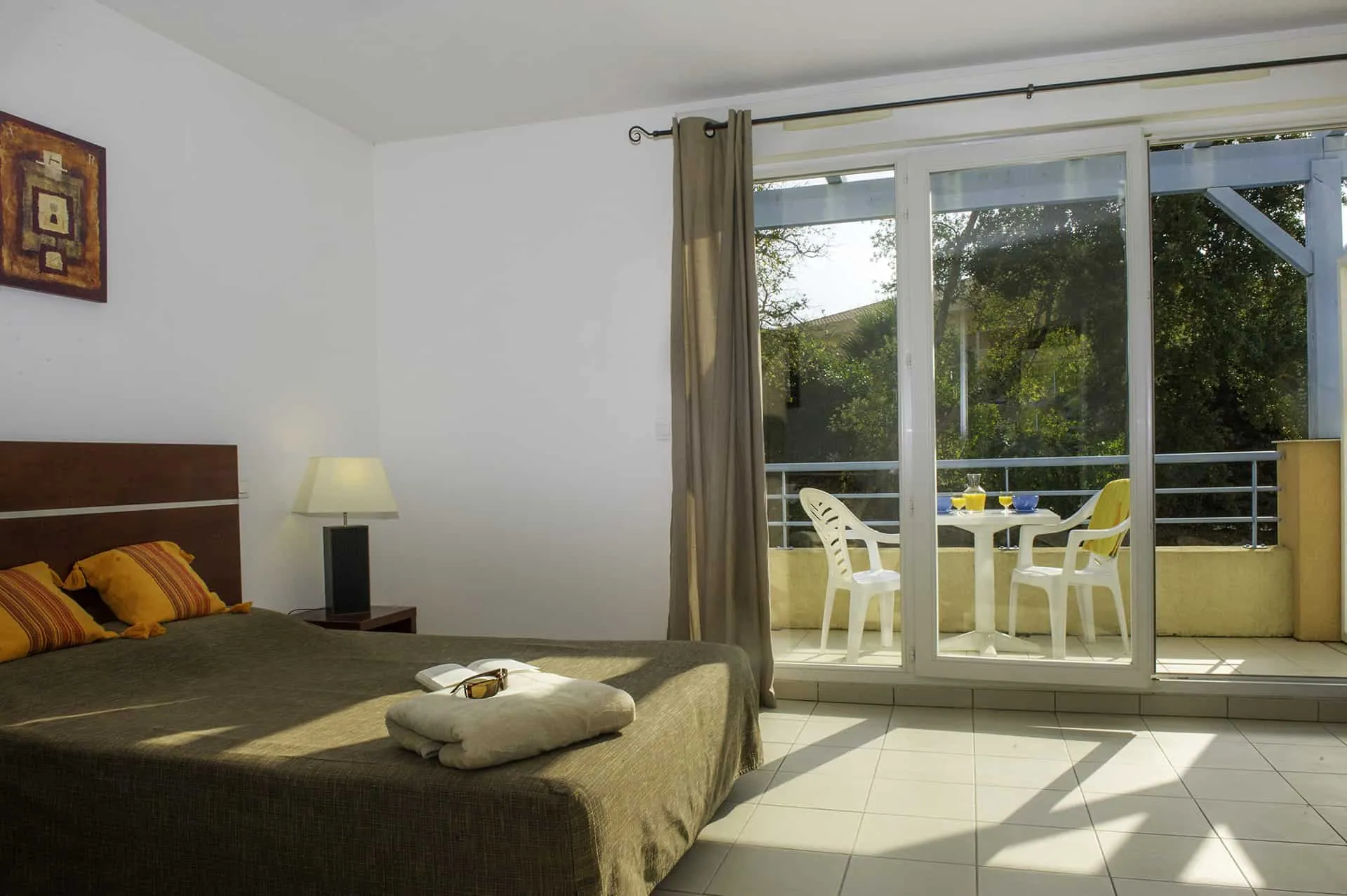 Investissement locatif : studio avec bail commercial à Biot, parfait pour rentabilité 