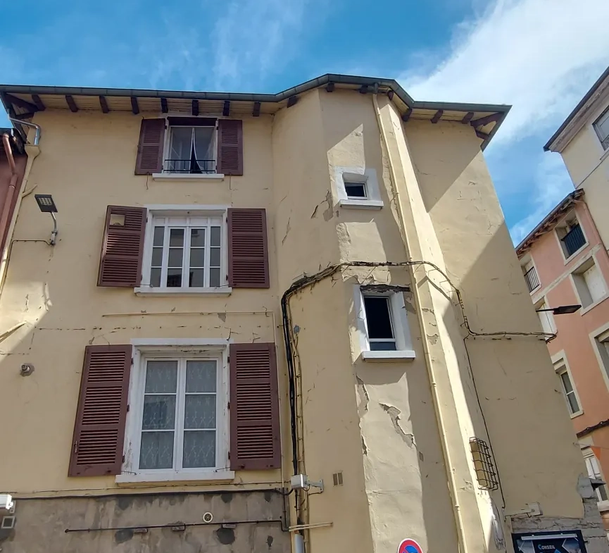 Appartement 3 pièces à Vienne centre-ville, loué, 45 m² 