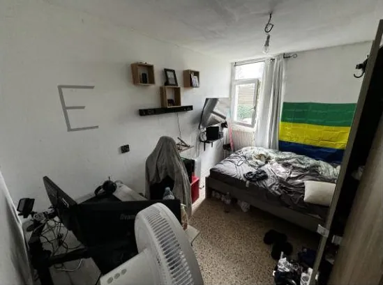 Appartement T4 à vendre à Marignane pour 44 000 euros – Enchères immobilières 