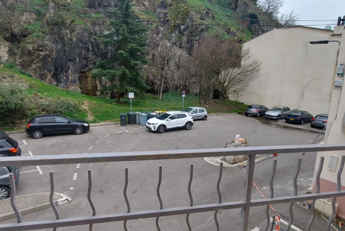 Propriété à Vienne Nord avec fort potentiel de rénovation 