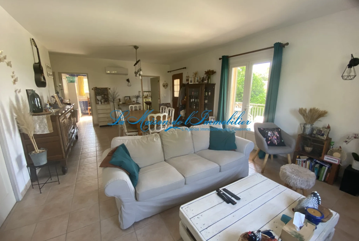 Maison de plain-pied avec piscine à Ledignan – Calme et proximité des grands axes 