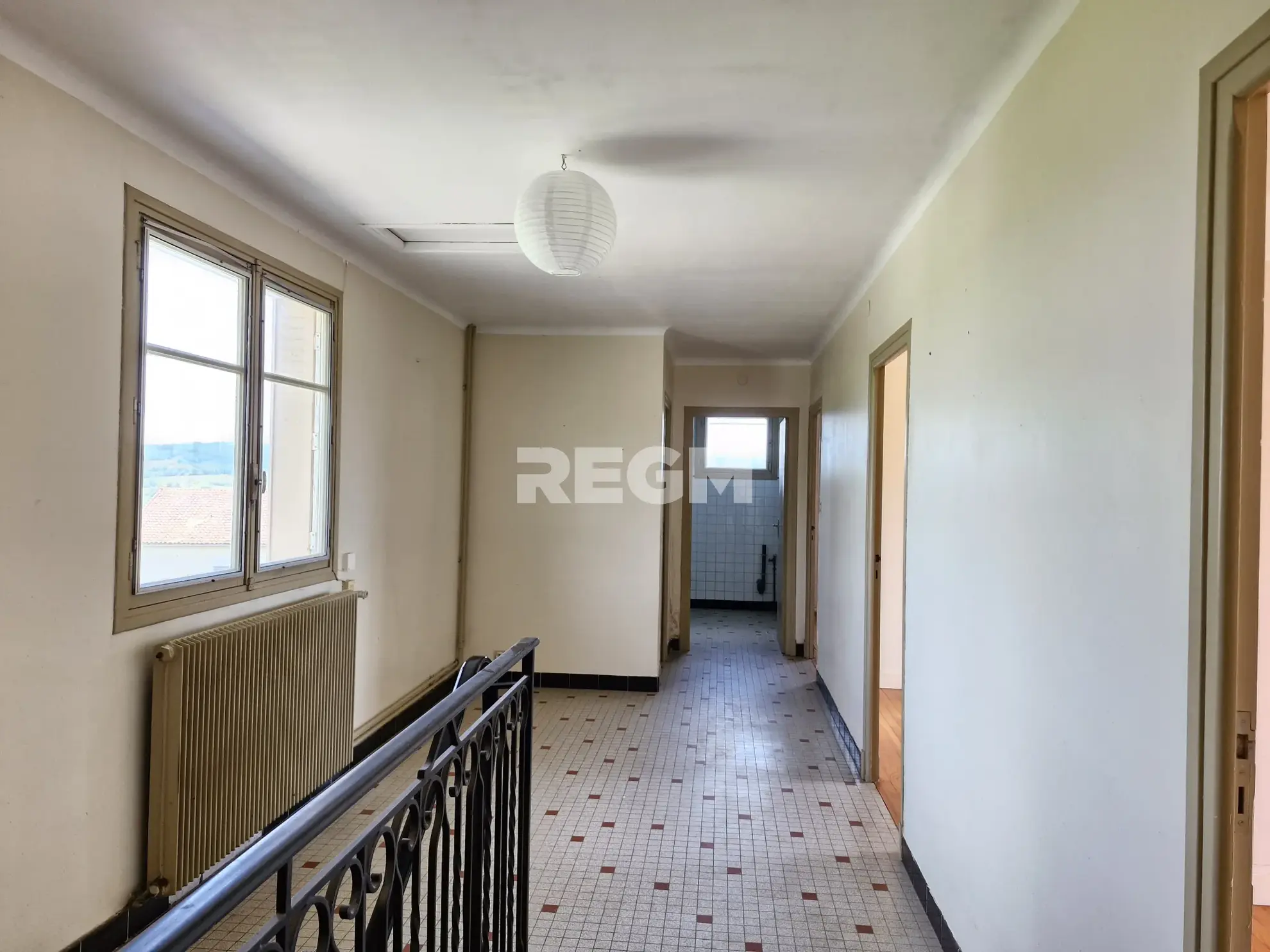 Maison à rénover proche de Tournay avec potentiel locatif et vue dégagée 