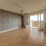 Appartement T2 avec Vue Panoramique à Montauban, Balcon et Parking Privatif