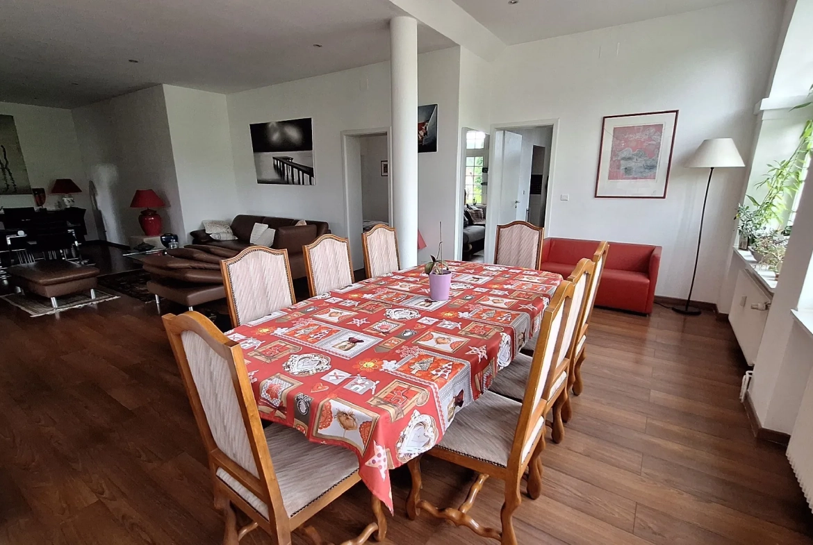 Appartement spacieux 5 pièces à Heidwiller – 131 m², caves et jardin 