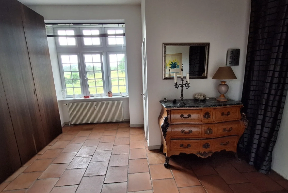 Appartement spacieux 5 pièces à Heidwiller – 131 m², caves et jardin 