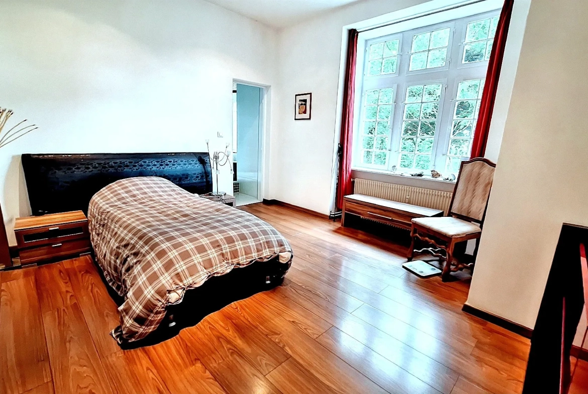 Appartement spacieux 5 pièces à Heidwiller – 131 m², caves et jardin 