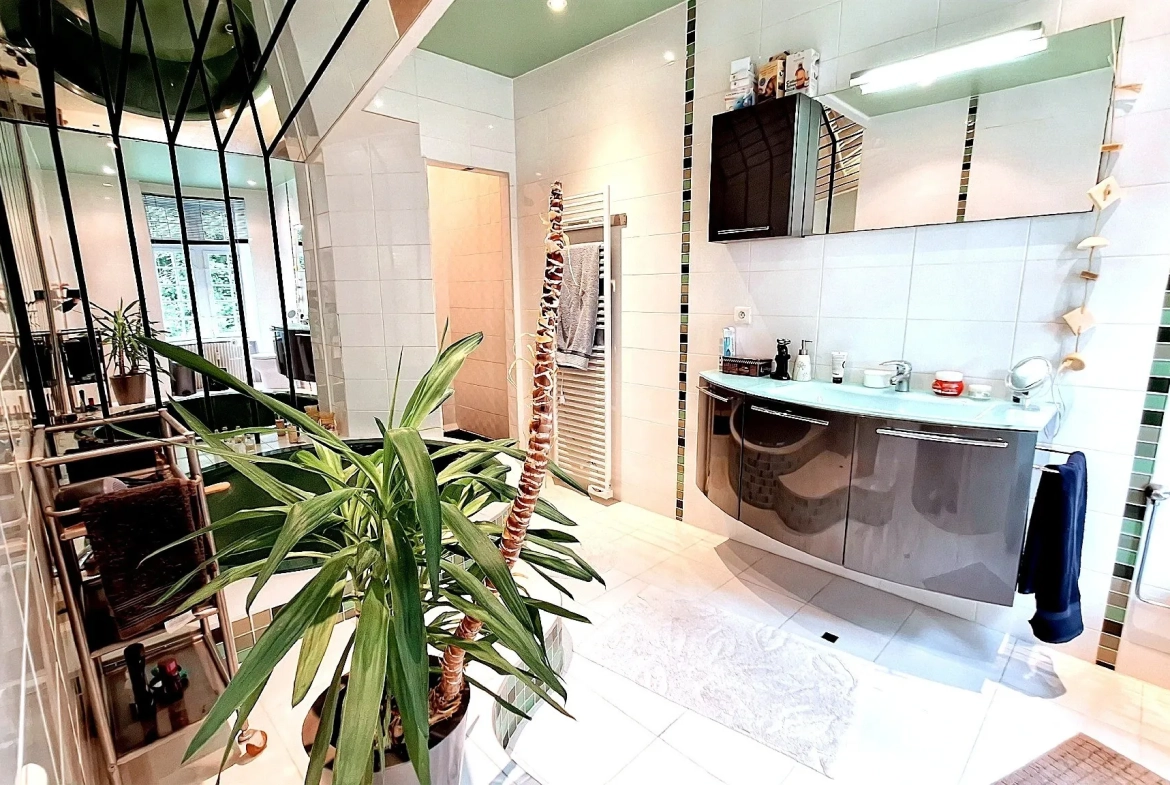 Appartement spacieux 5 pièces à Heidwiller – 131 m², caves et jardin 