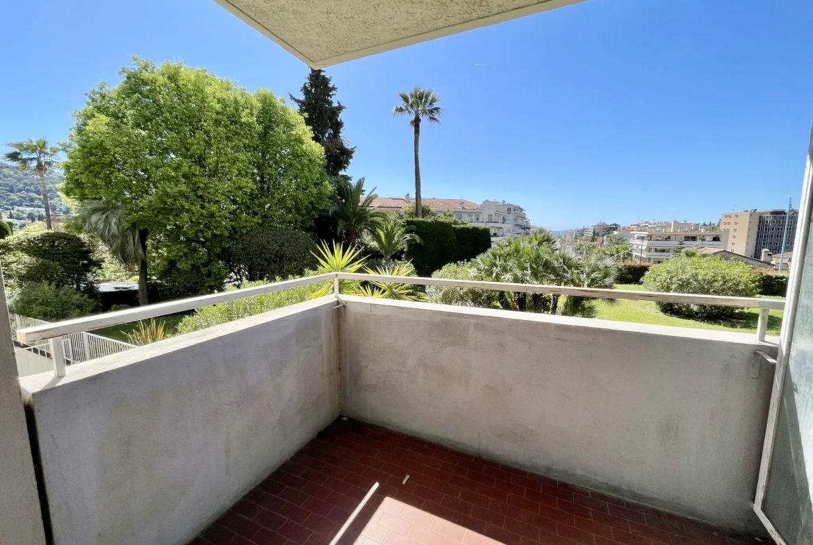 Studio lumineux de 25 m² avec parking au Cannet – Idéal pour achat ou investissement 