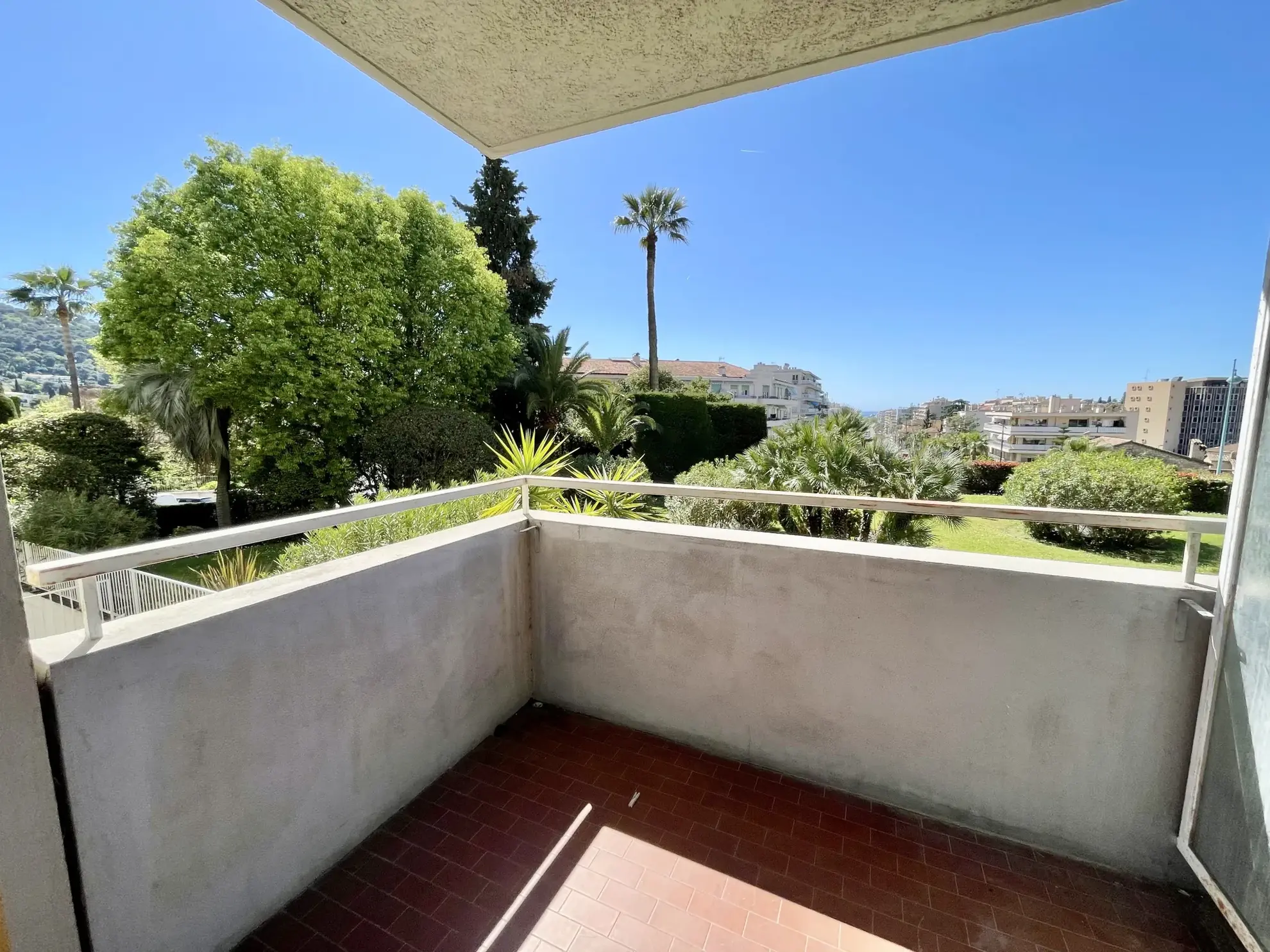 Studio lumineux de 25 m² avec parking au Cannet – Idéal pour achat ou investissement 