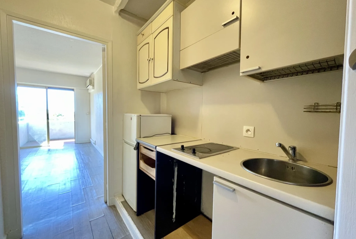 Studio lumineux de 25 m² avec parking au Cannet – Idéal pour achat ou investissement 