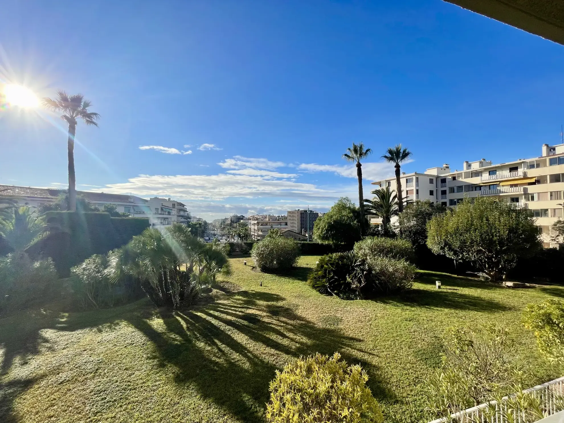 Studio lumineux de 25 m² avec parking au Cannet – Idéal pour achat ou investissement 