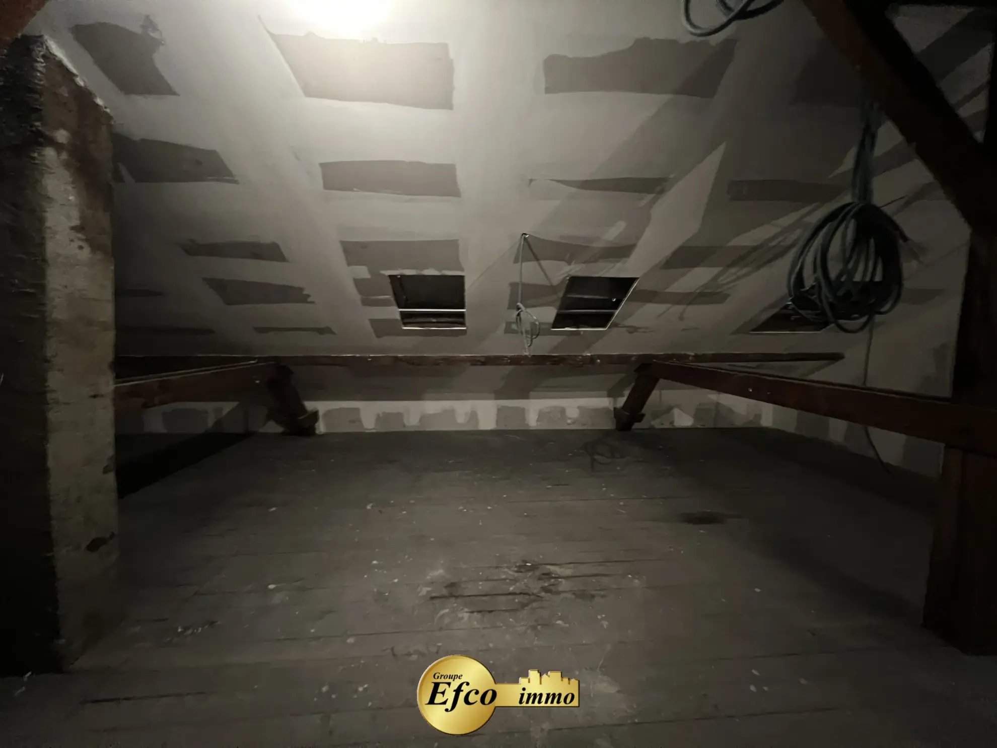Spacieux appartement de 93 m² avec combles isolés à Saint-Louis proche Bâle 