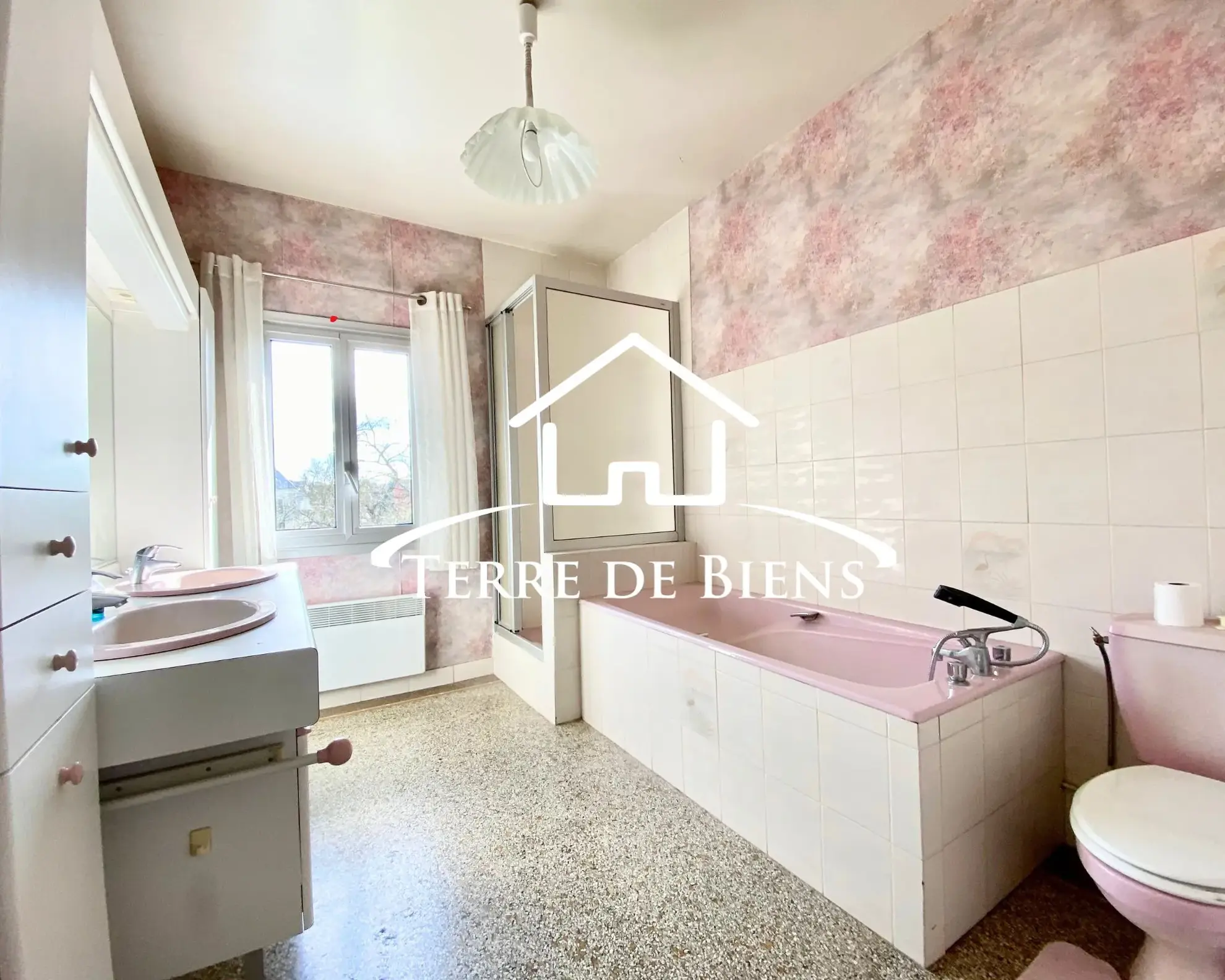 Maison 142 m² avec jardin et garage à Soissons, emplacement privilégié 