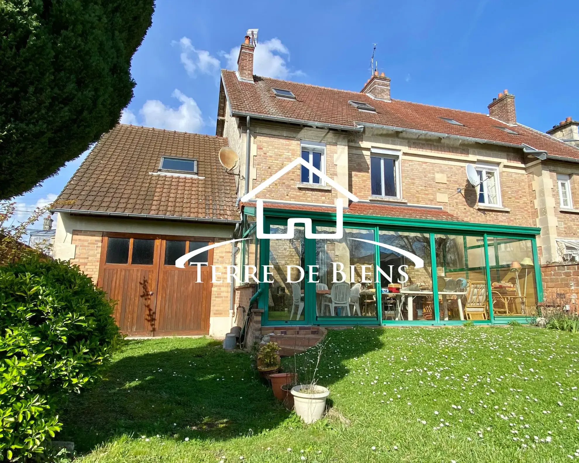 Maison 142 m² avec jardin et garage à Soissons, emplacement privilégié 