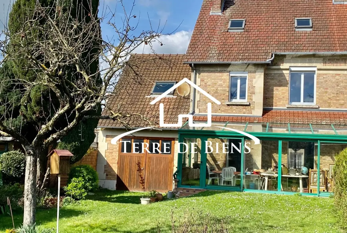 Maison 142 m² avec jardin et garage à Soissons, emplacement privilégié 