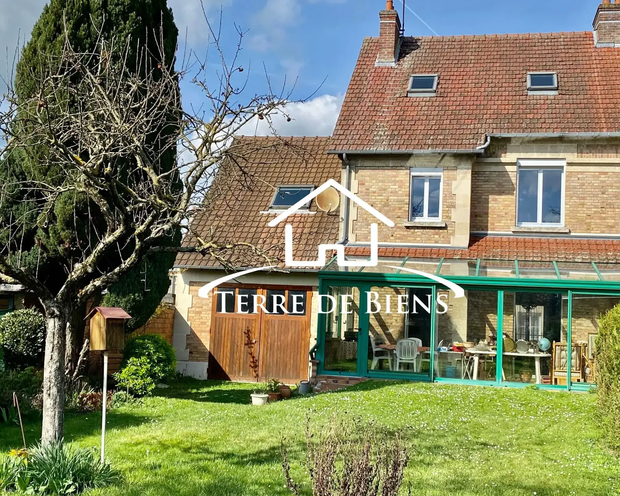 Maison 142 m² avec jardin et garage à Soissons, emplacement privilégié 