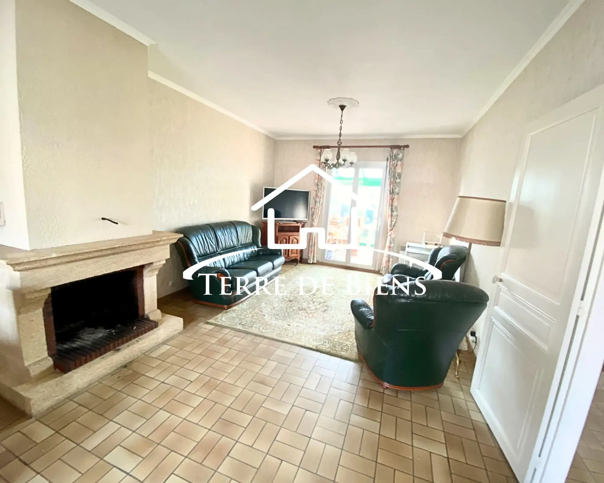 Maison 142 m² avec jardin et garage à Soissons, emplacement privilégié 