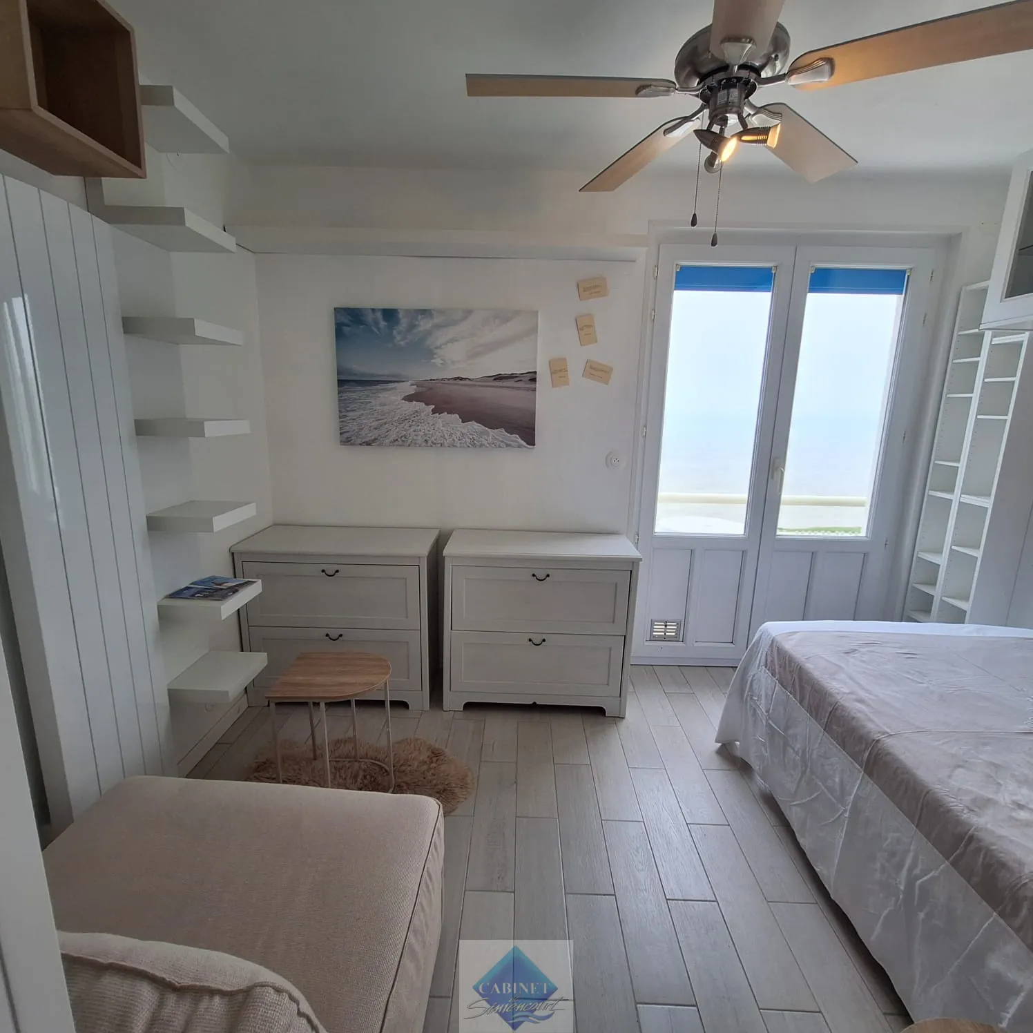 Studio face mer avec balcon à Ault – Vue imprenable sur la plage d'Onival 