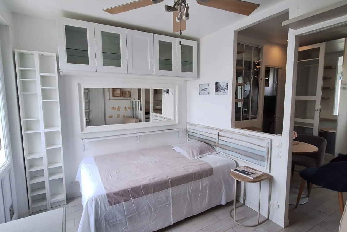 Studio face mer avec balcon à Ault – Vue imprenable sur la plage d'Onival 