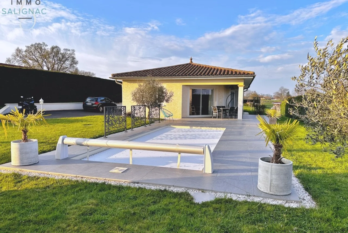 Maison moderne avec piscine chauffée, garage et jardin à Saint-Cyr-sur-Menthon 
