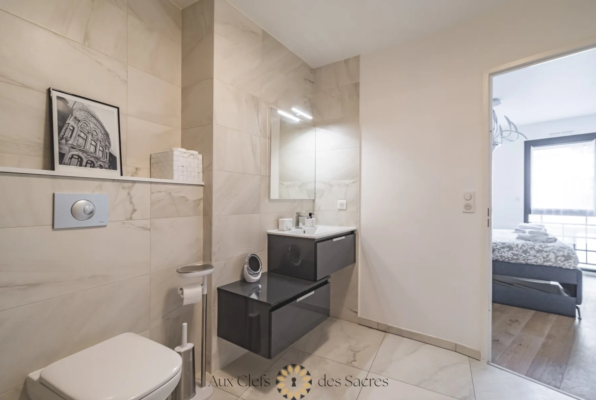 Appartement T2 rénové en plein centre de Reims avec vue panoramique 